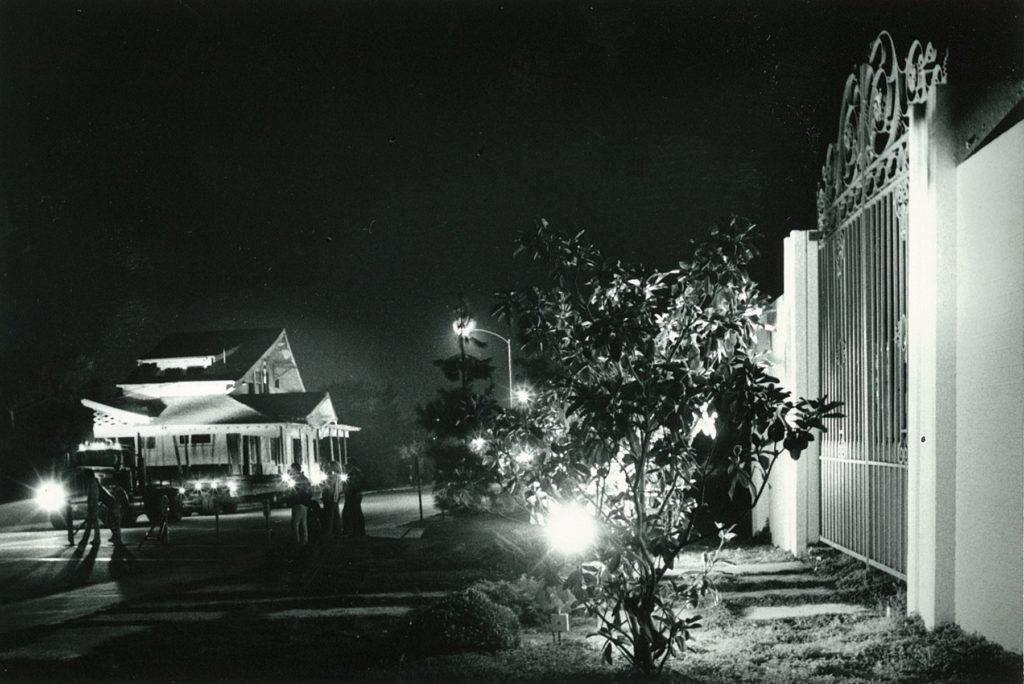 1977年搬迁中的格罗夫之家